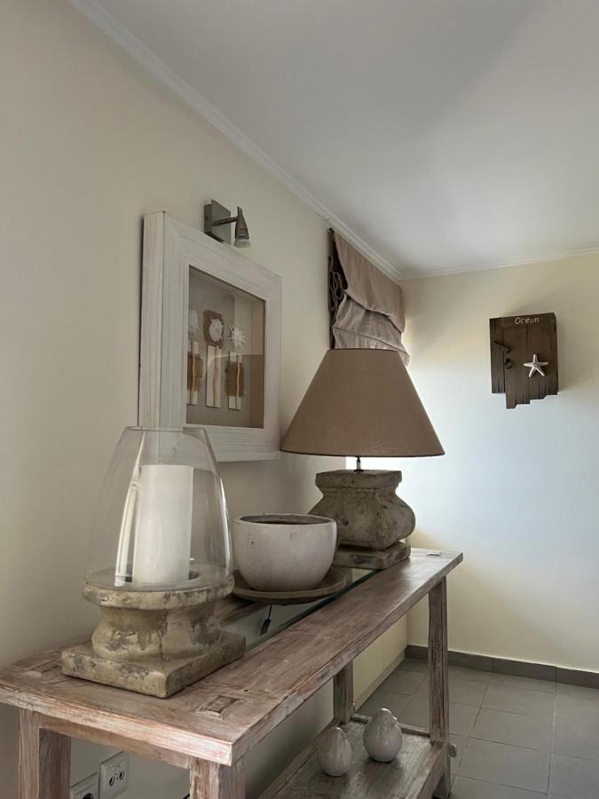 Kasteli Suite Poros Town Exterior photo
