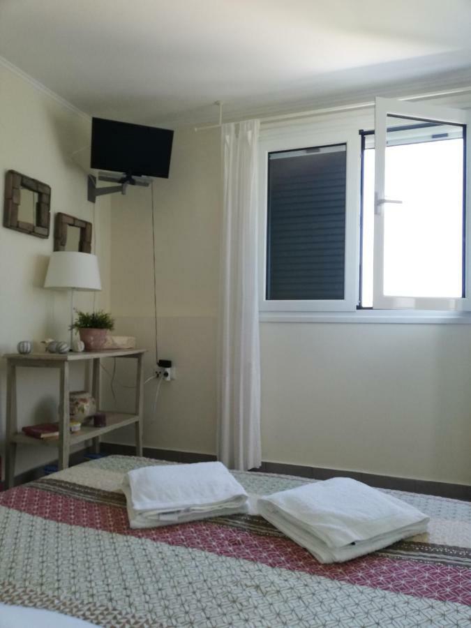 Kasteli Suite Poros Town Exterior photo